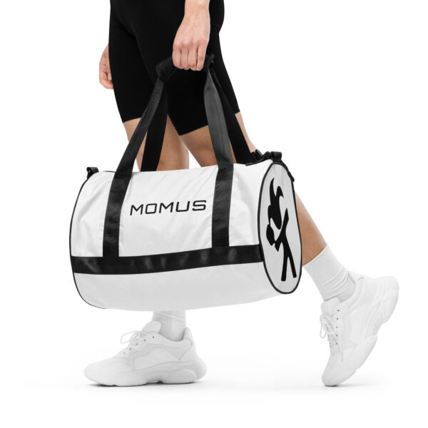 Essential gym duffle bag with MOMUS pickleball logo - Image 2