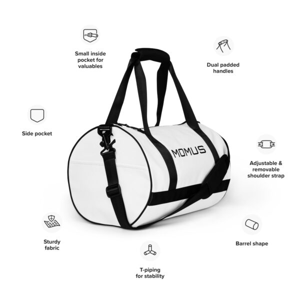 Essential gym duffle bag with MOMUS pickleball logo - Image 3